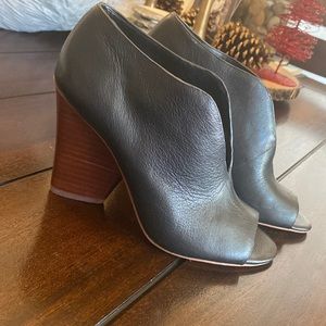 Vince Camuto Booties